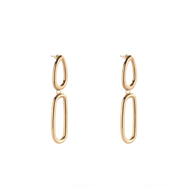 картинка длинные серьги в европейском стиле