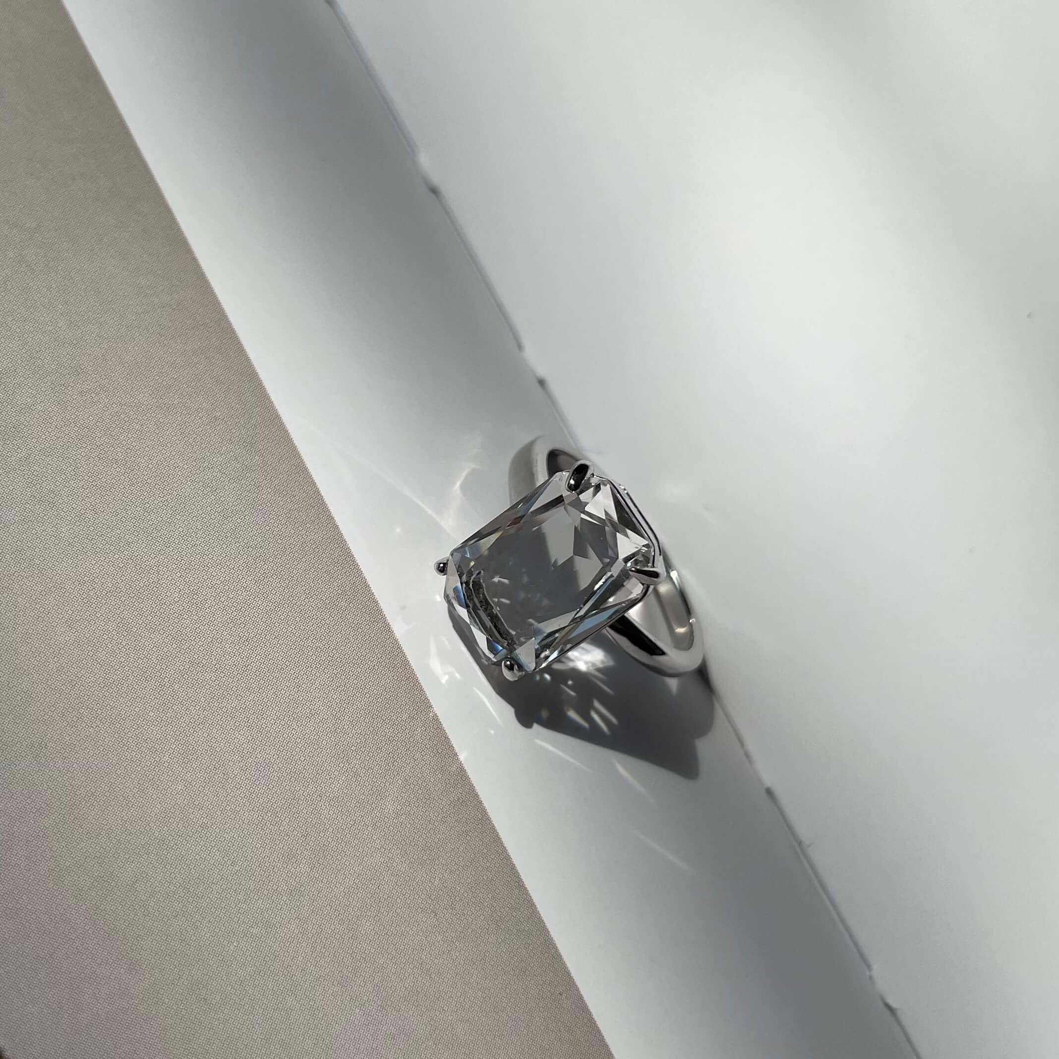 картинка Кольцо "Вaguette"