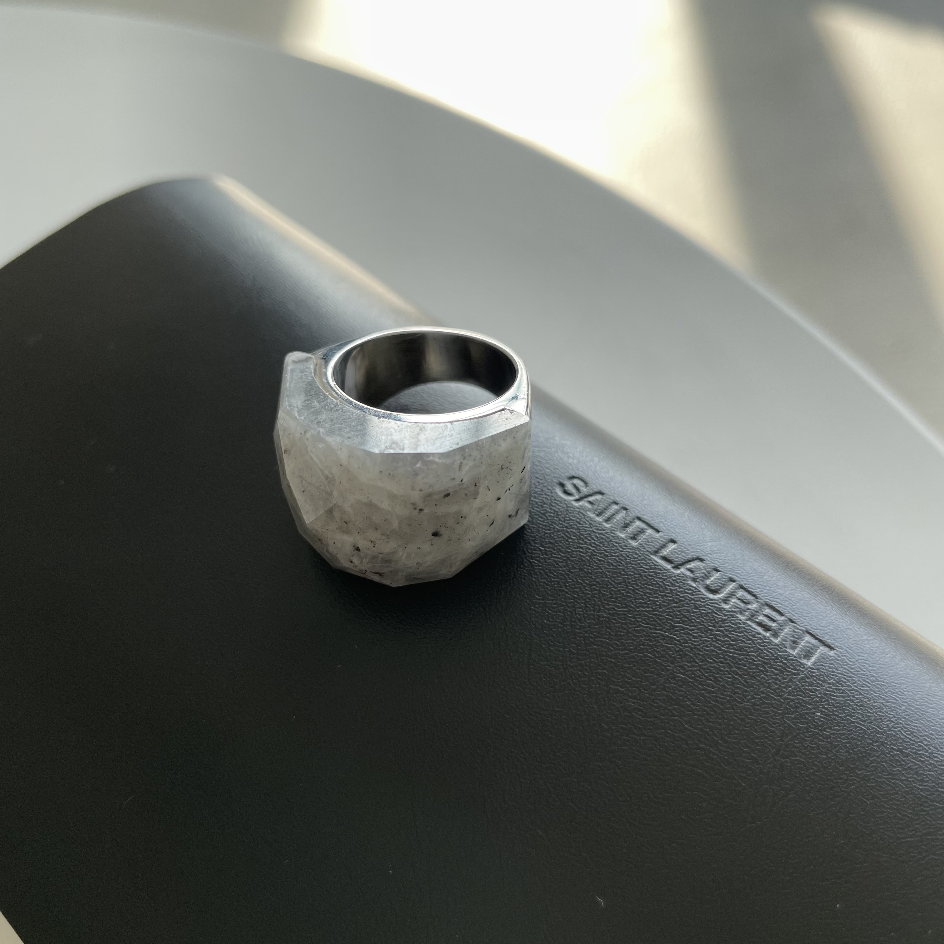 картинка Кольцо "Пикассо"