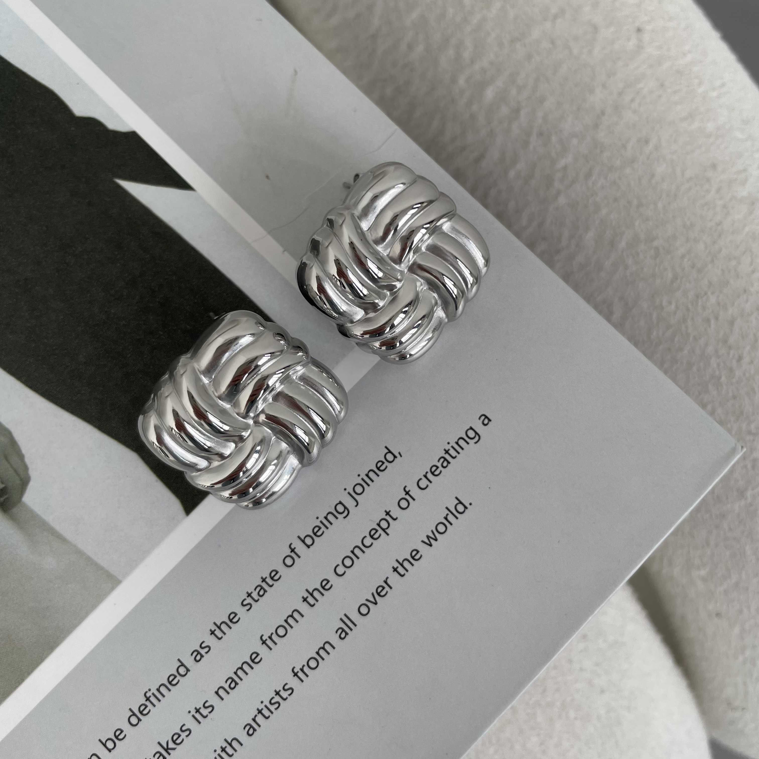 картинка Серьги "Серебряный квадрат"