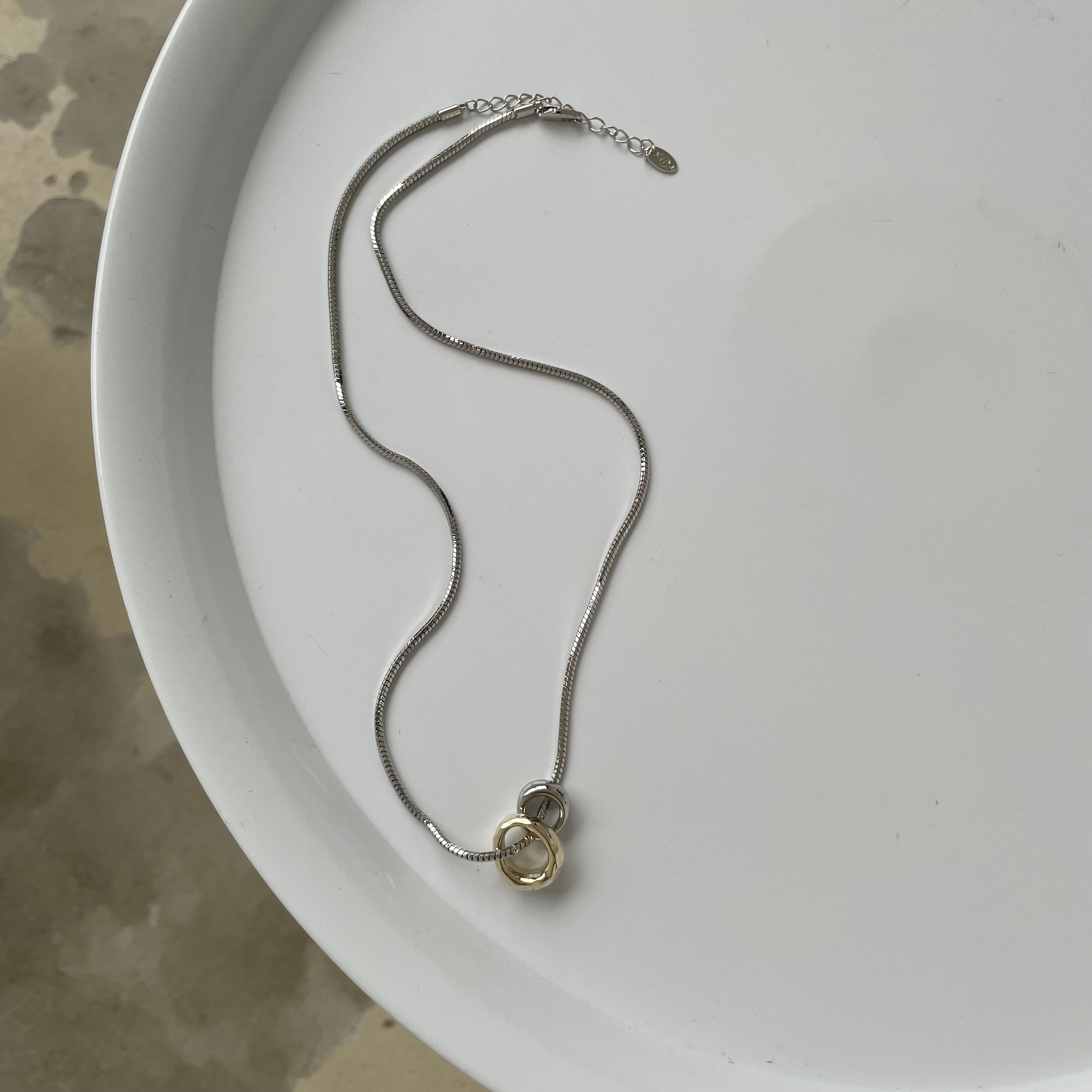 картинка Цепь с кулоном "Rings"