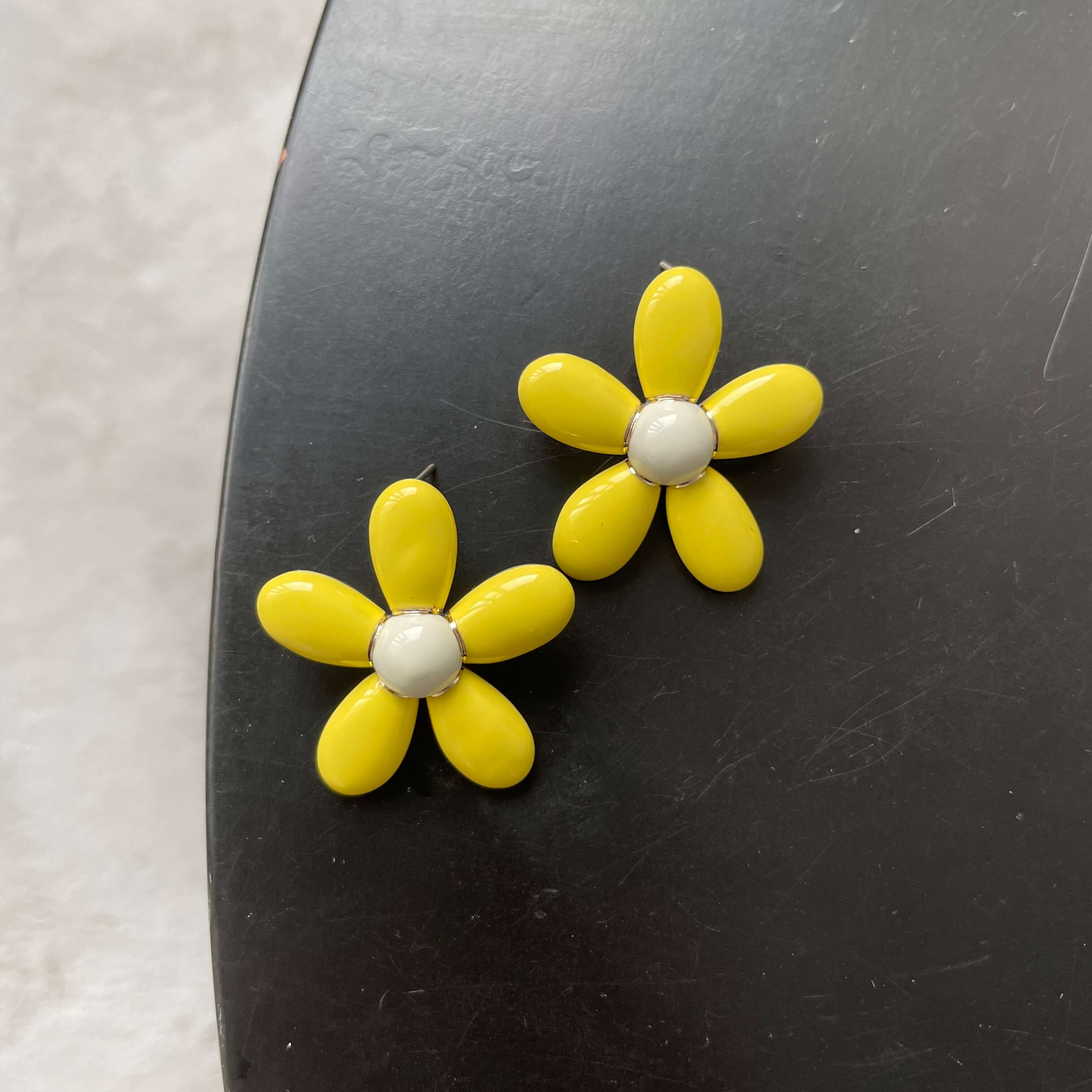 картинка Серьги "Желтые ромашки"