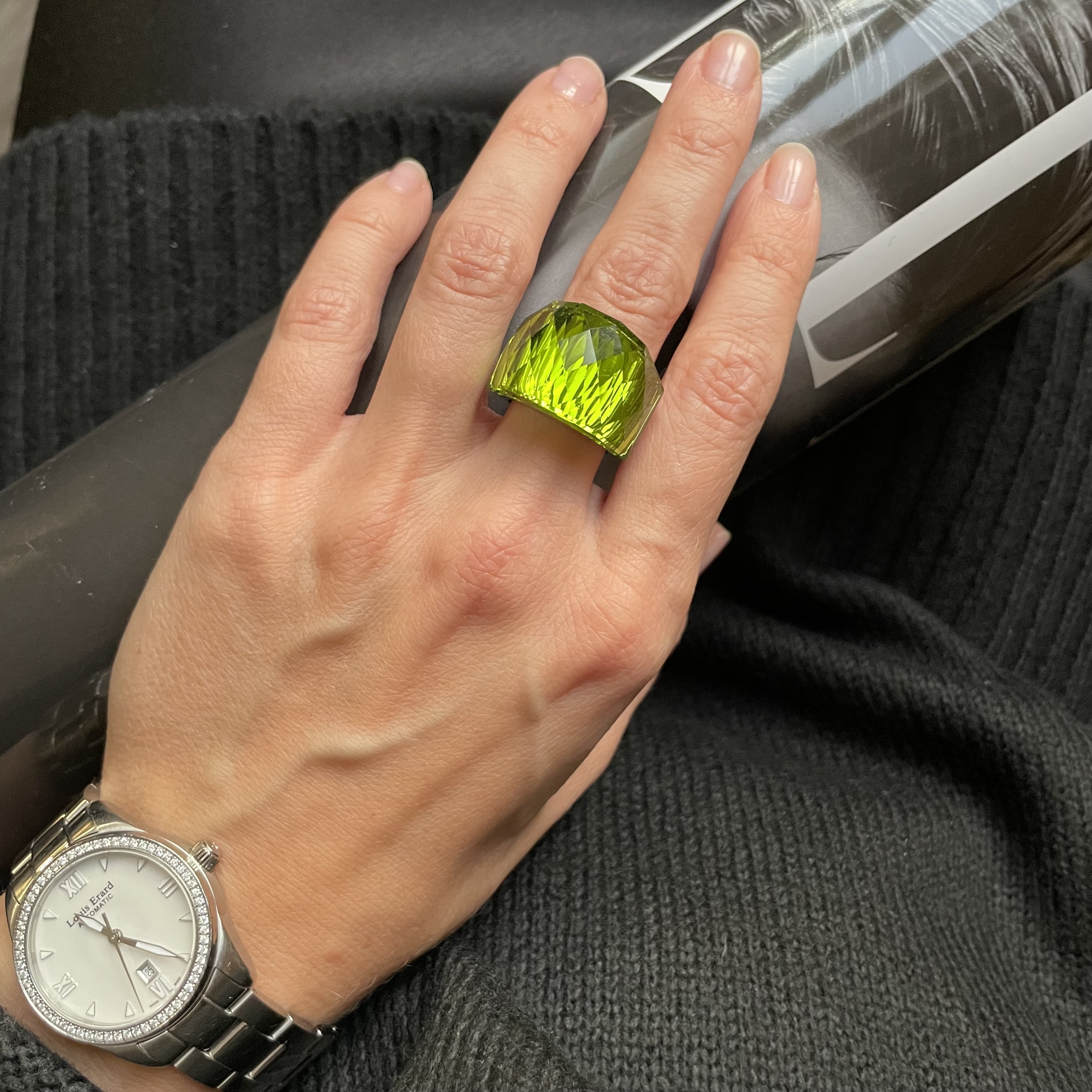 картинка Кольцо "Зеленый вереск"