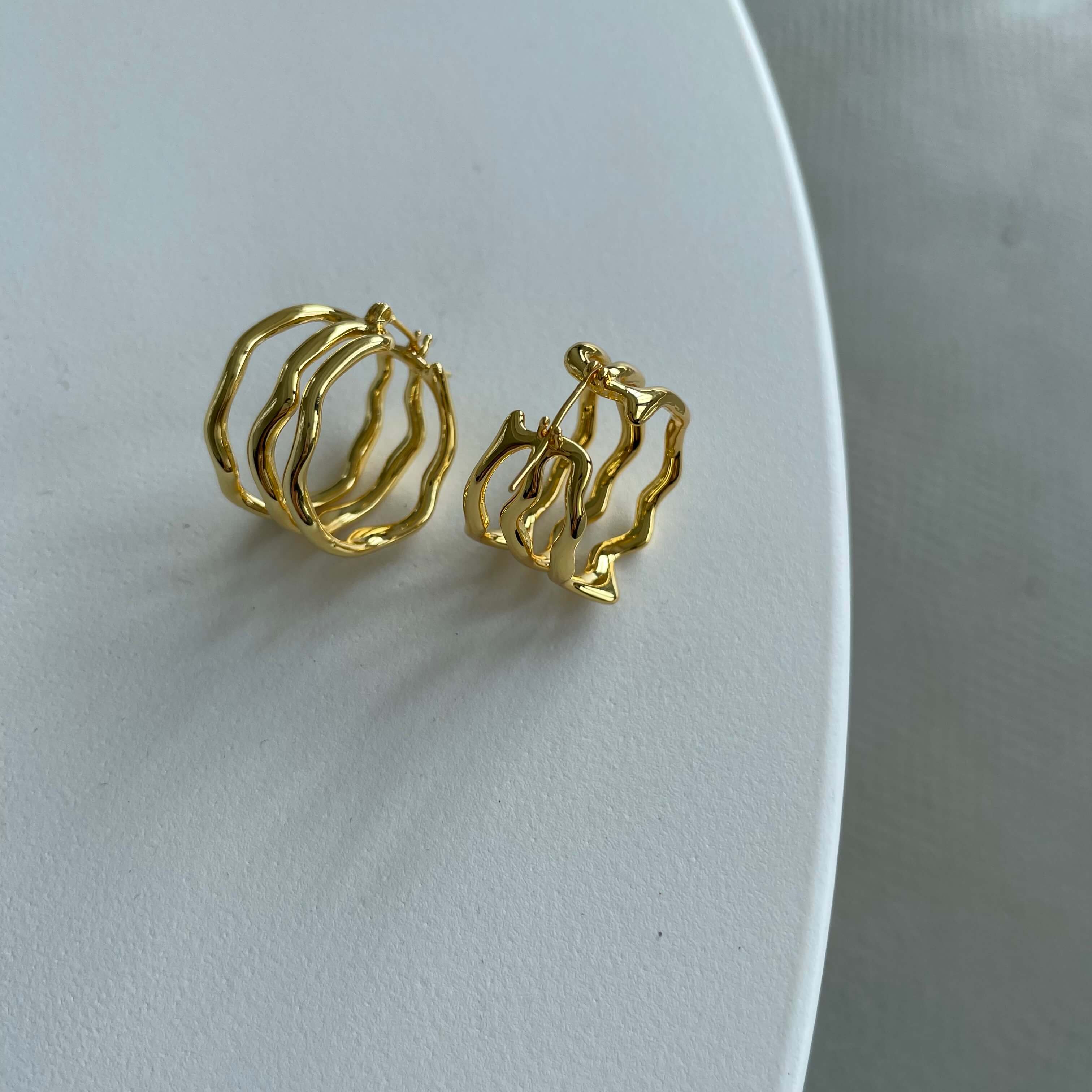 картинка Серьги "Golden waves"