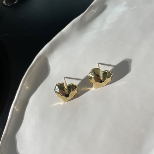 картинка Серьги "Многогранное сердце"