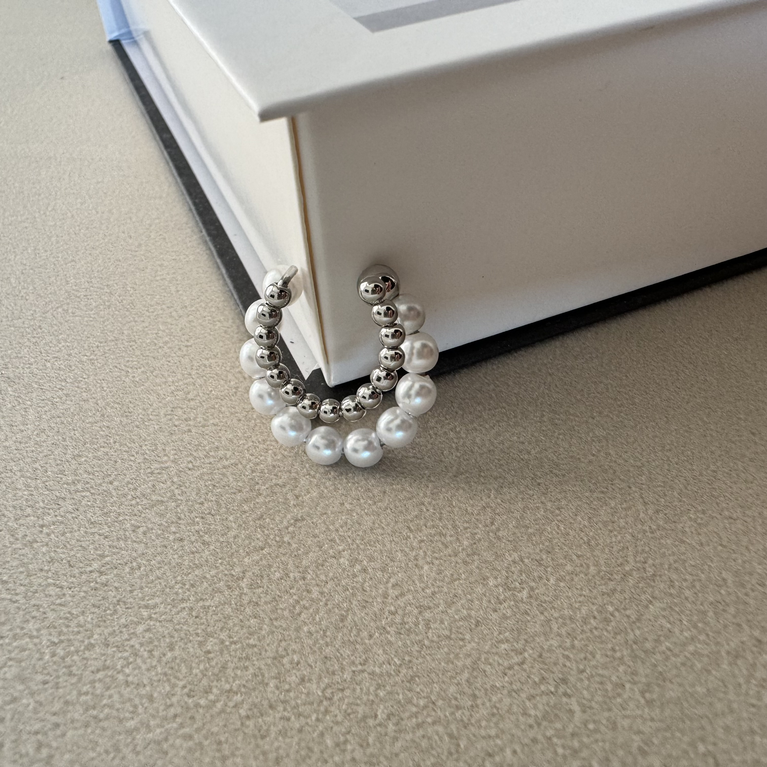 картинка Серьга-каффа "Beads"