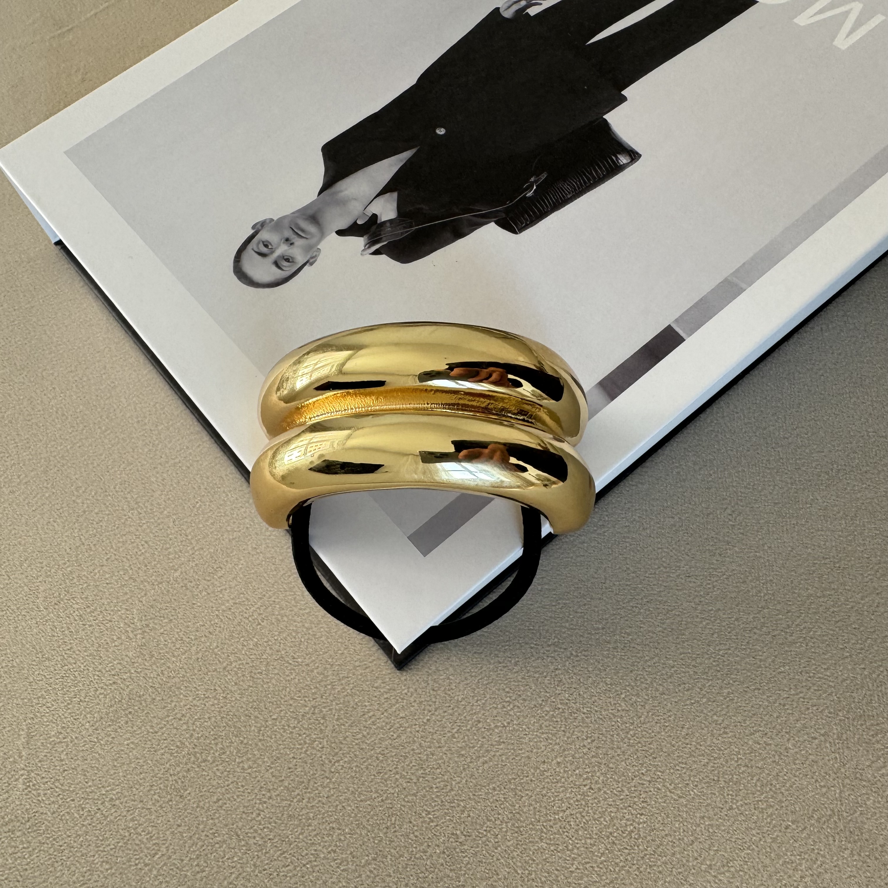 картинка Резинка для волос "Golden rainbow"