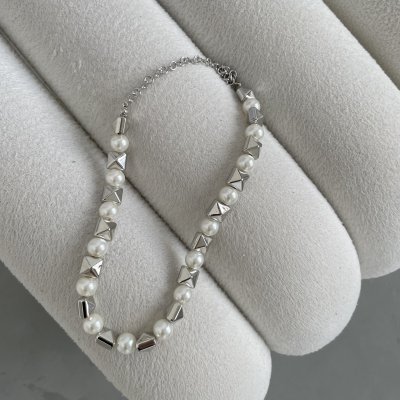 картинка Бусы Silver "Ромбы и жемчуг"