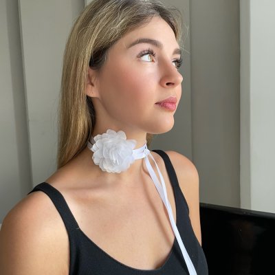 картинка Чокер "White flower"