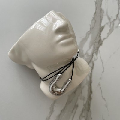 картинка Кулон на длинном шнурке "Silver zigzag"