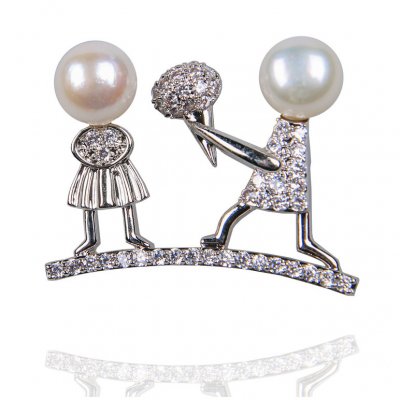картинка Брошь подарок