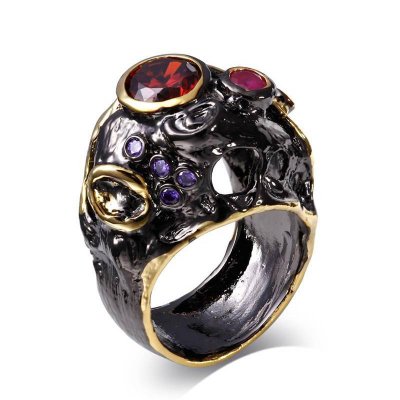 картинка Кольцо "Черное золото" со вставкой из красного циркона