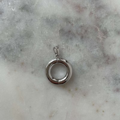 картинка Кулон "Silver circle"