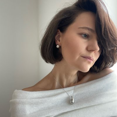 картинка Кулон на цепочке "Серебряная капля"